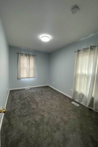 15736 Turlington Avenue, Harvey, IL 60426