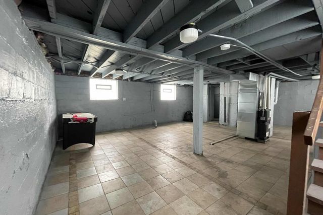 15736 Turlington Avenue, Harvey, IL 60426