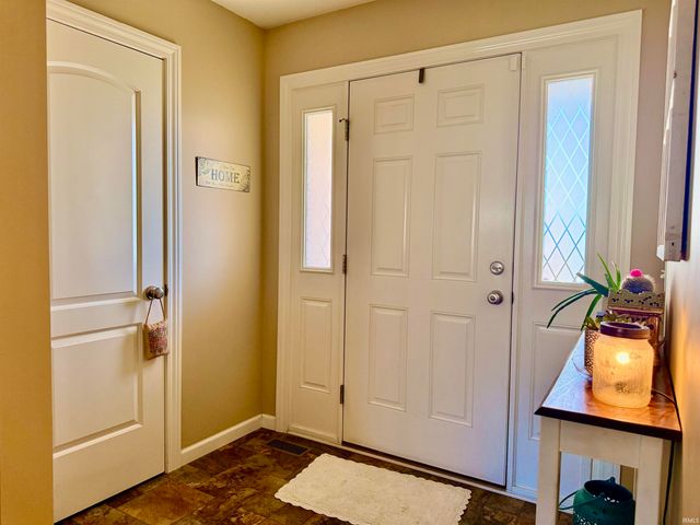 4748 Pinestone Drive, New Haven, IN 46774