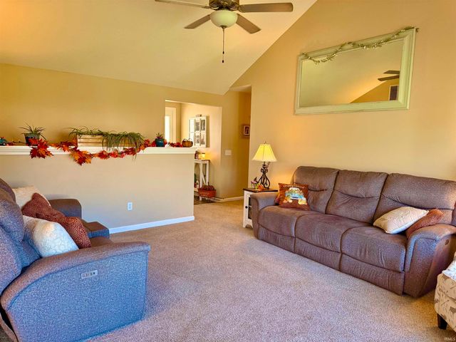 4748 Pinestone Drive, New Haven, IN 46774