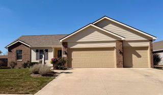 4748 Pinestone Drive, New Haven, IN 46774