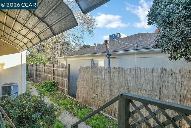 223 W 10Th St, Antioch, CA 94509
