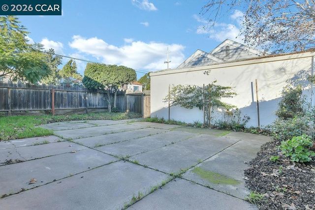 223 W 10Th St, Antioch, CA 94509