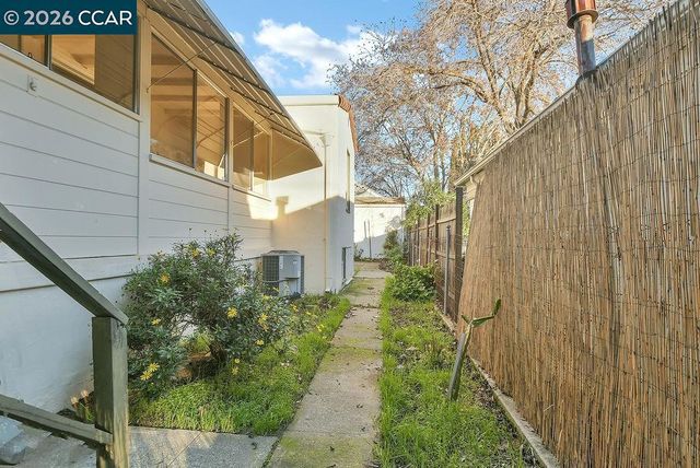 223 W 10Th St, Antioch, CA 94509