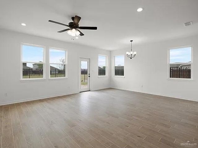 8314 N 34th Lane, Mcallen, TX 78504