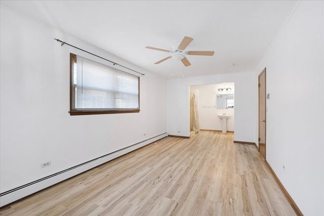 224 28th Avenue, Bellwood, IL 60104