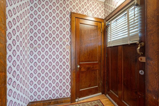 224 28th Avenue, Bellwood, IL 60104