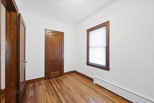 224 28th Avenue, Bellwood, IL 60104