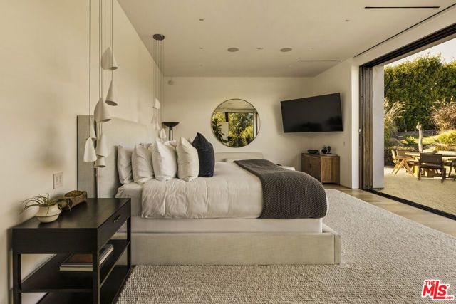 28837 Selfridge Drive, Malibu, CA 90265