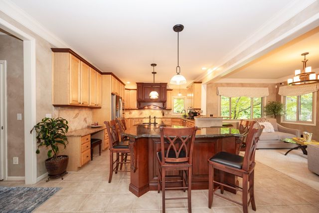 2280 Ivy Hill Drive, Commerce Twp, MI 48382