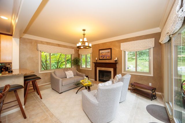 2280 Ivy Hill Drive, Commerce Twp, MI 48382