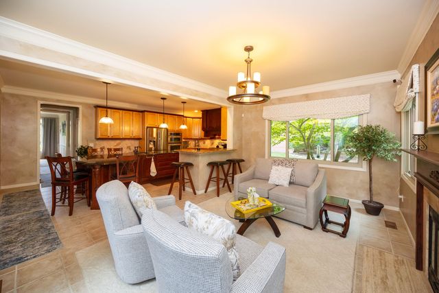 2280 Ivy Hill Drive, Commerce Twp, MI 48382
