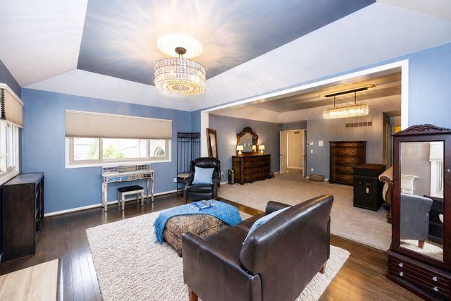 2280 Ivy Hill Drive, Commerce Twp, MI 48382