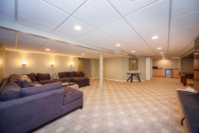 2280 Ivy Hill Drive, Commerce Twp, MI 48382