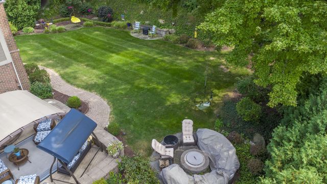 2280 Ivy Hill Drive, Commerce Twp, MI 48382