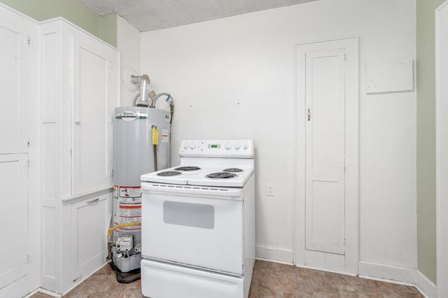 1102 W 17th, Wichita, KS 67203