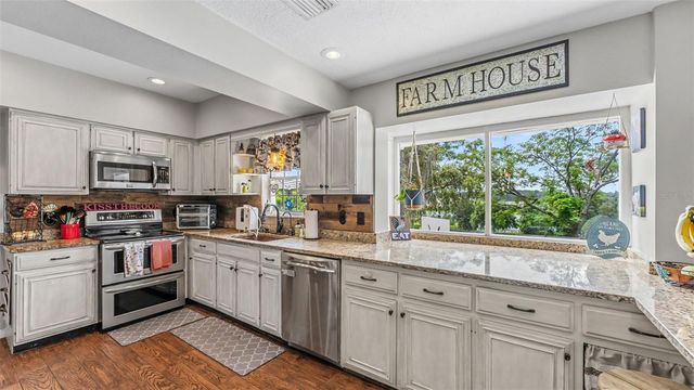 2406 LAKE ELLA ROAD, Fruitland Park, FL 34731