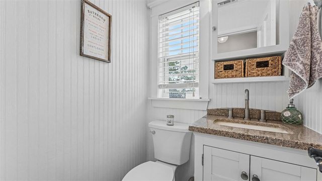 2406 LAKE ELLA ROAD, Fruitland Park, FL 34731