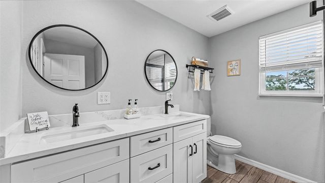 2406 LAKE ELLA ROAD, Fruitland Park, FL 34731