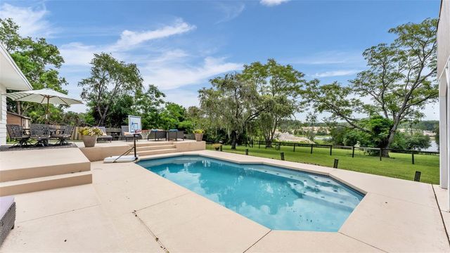 2406 LAKE ELLA ROAD, Fruitland Park, FL 34731