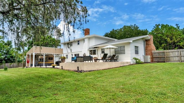 2406 LAKE ELLA ROAD, Fruitland Park, FL 34731