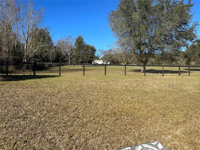 2406 LAKE ELLA ROAD, Fruitland Park, FL 34731