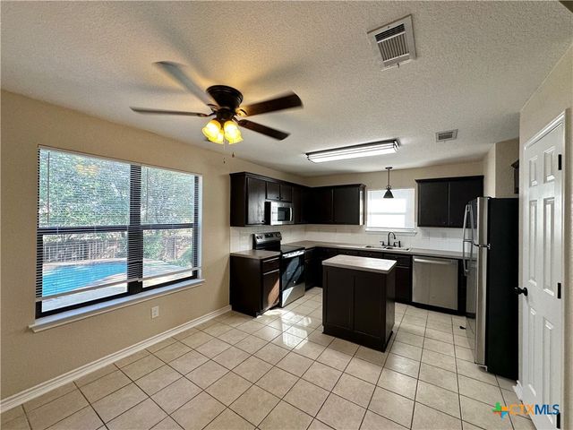 1301 Marlee Circle, Copperas Cove, TX 76522