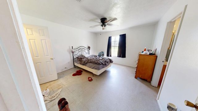 1118 Pinder Ln, Dequincy, LA 70633