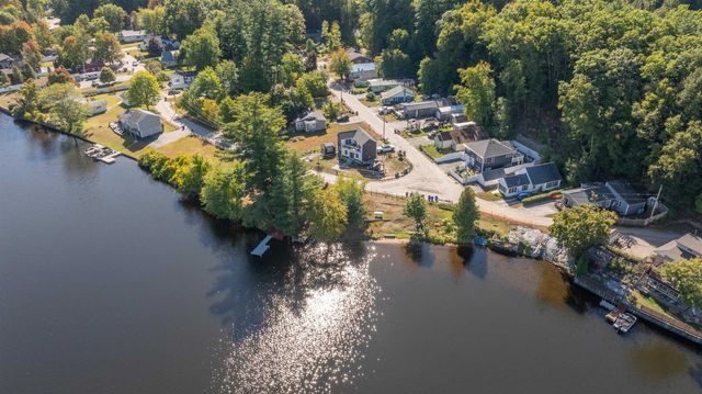 29 Shore Drive, Goffstown, NH 03045