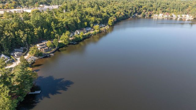 29 Shore Drive, Goffstown, NH 03045
