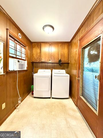 158 Hart Road, Jenkinsburg, GA 30234