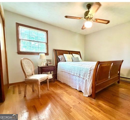 158 Hart Road, Jenkinsburg, GA 30234