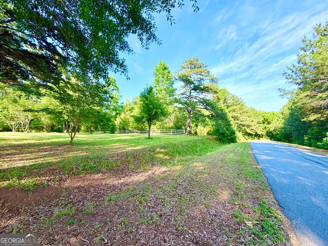 158 Hart Road, Jenkinsburg, GA 30234