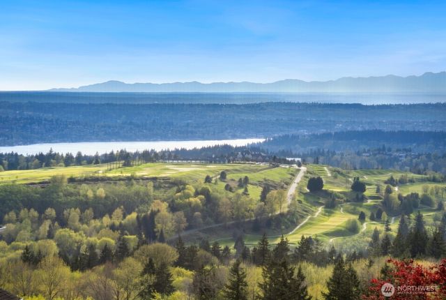 7050 171st Avenue SE, Bellevue, WA 98006