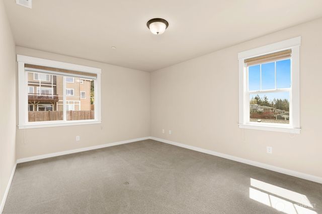 7050 171st Avenue SE, Bellevue, WA 98006