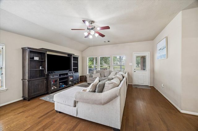 4527 Kenya Manor, Humble, TX 77396