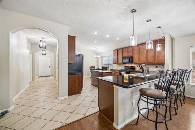 4527 Kenya Manor, Humble, TX 77396