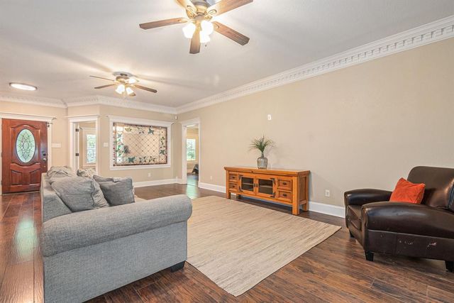 32806 W Westwood Square West Drive, Magnolia, TX 77354