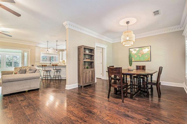 32806 W Westwood Square West Drive, Magnolia, TX 77354