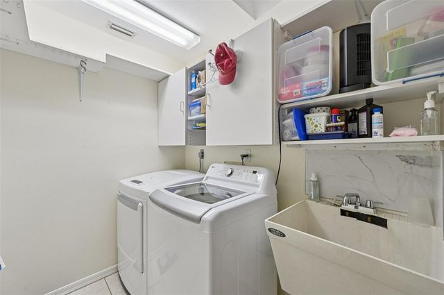 561 VIRIDIAN STREET, Englewood, FL 34223