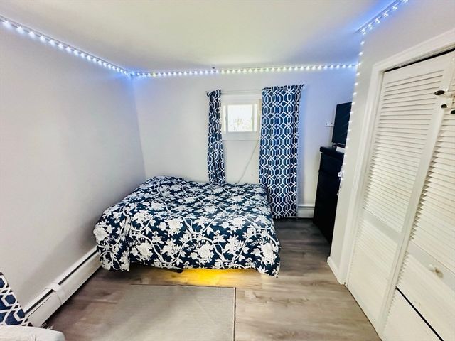 37 Humes Ave, Worcester, MA 01605