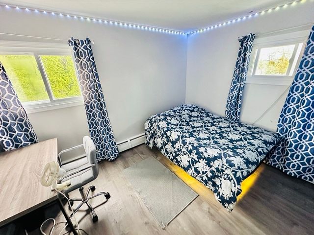 37 Humes Ave, Worcester, MA 01605