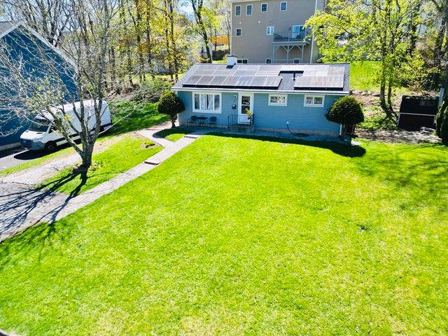 37 Humes Ave, Worcester, MA 01605