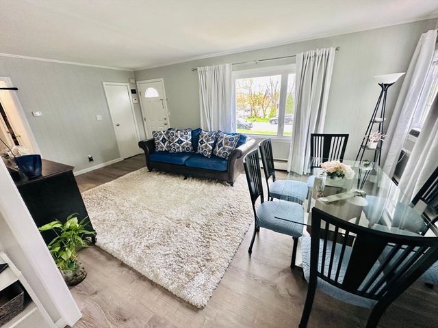 37 Humes Ave, Worcester, MA 01605