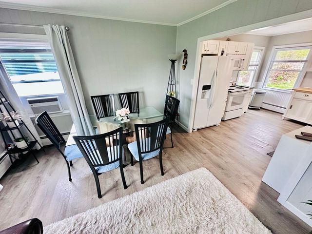 37 Humes Ave, Worcester, MA 01605