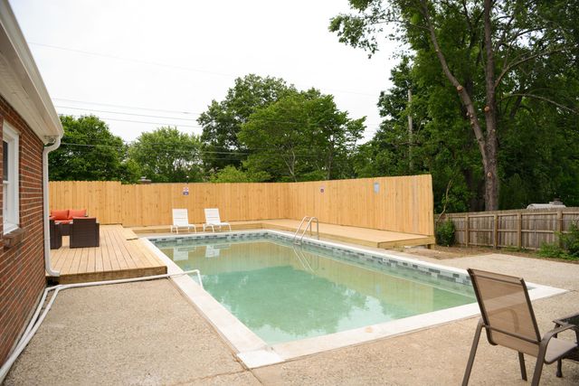 2381 Randolph Court, Lexington, KY 40503