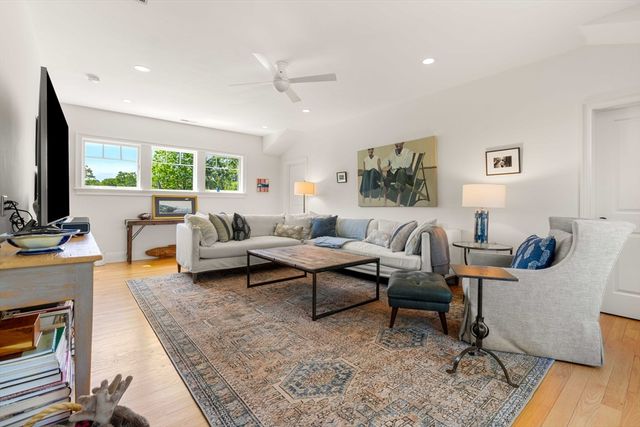 323R High Road, Newbury, MA 01951