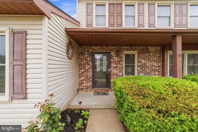9 TURNER CT, Sewell, NJ 08080
