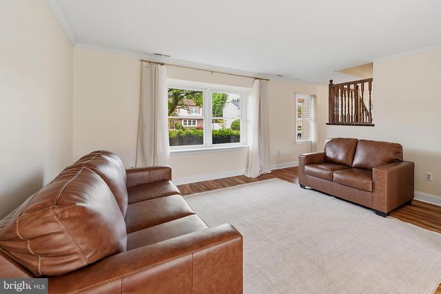 9 TURNER CT, Sewell, NJ 08080