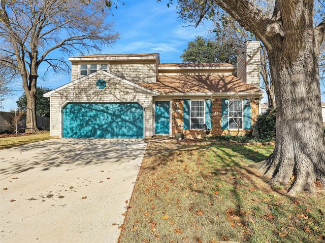 415 Creekmeadow Lane, Lewisville, TX 75067